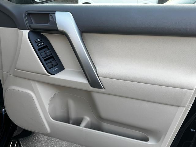 ランドクルーザープラド TX ワンオーナー/ユーザー買取/アルパインナビ/バックカメラ/YKW17インチアルミ/ルーフレール/シートカバー(27枚目)