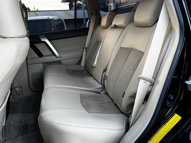 ランドクルーザープラド TX ワンオーナー/ユーザー買取/アルパインナビ/バックカメラ/YKW17インチアルミ/ルーフレール/シートカバー(42枚目)