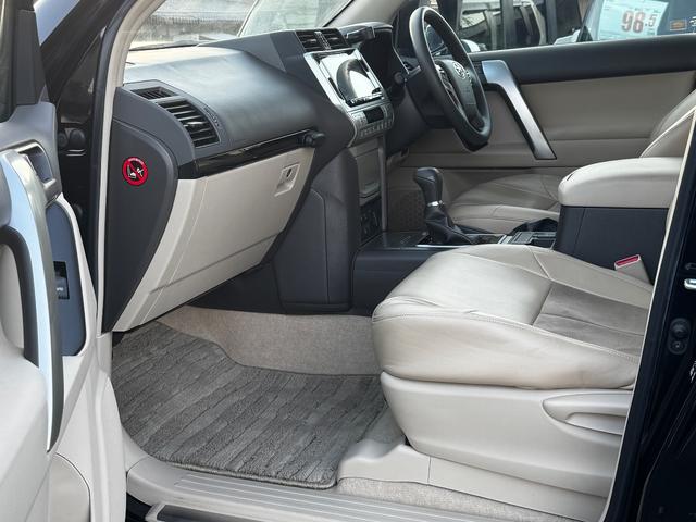 ランドクルーザープラド TX ワンオーナー/ユーザー買取/アルパインナビ/バックカメラ/YKW17インチアルミ/ルーフレール/シートカバー(43枚目)