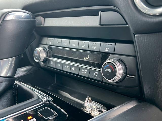 ＣＸ－８ ＸＤ　エクスクルーシブモード　ワンオーナー／純正ナビ／全方位モニター／黒革シート／パワーシート／ヘッドアップディスプレイ／ＢＯＳＥスピーカー／パワーバックドア／ルーフレール（21枚目）