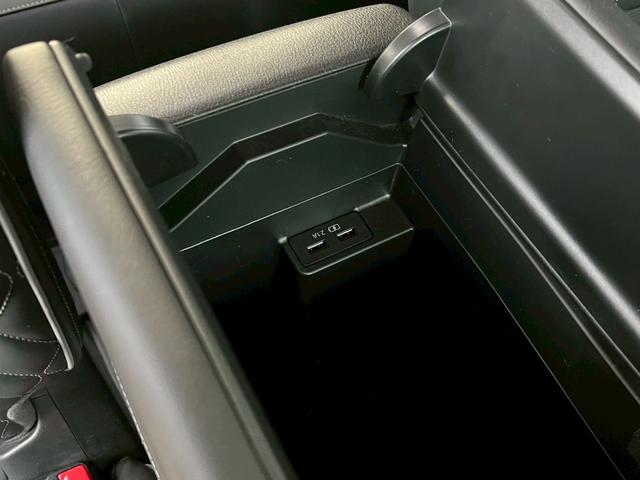 ＣＸ－８ ＸＤ　エクスクルーシブモード　ワンオーナー／純正ナビ／全方位モニター／黒革シート／パワーシート／ヘッドアップディスプレイ／ＢＯＳＥスピーカー／パワーバックドア／ルーフレール（42枚目）