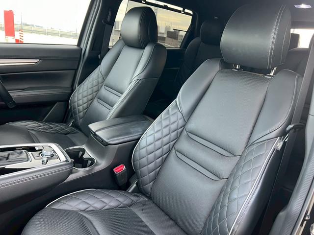 ＣＸ－８ ＸＤ　エクスクルーシブモード　ワンオーナー／純正ナビ／全方位モニター／黒革シート／パワーシート／ヘッドアップディスプレイ／ＢＯＳＥスピーカー／パワーバックドア／ルーフレール（56枚目）