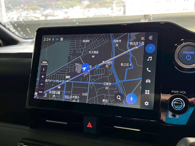 ヴォクシー ハイブリッドＳ－Ｚ　ワンオーナー／１０．５インチナビ／デジタルインナーミラー／３眼ＬＥＤヘッドライト／２列目オットマン／両側パワースライドドア／パワーバックドア／ＴＺドライブレコーダー（20枚目）