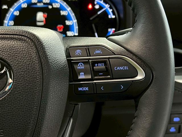 ヴォクシー ハイブリッドＳ－Ｚ　ワンオーナー／１０．５インチナビ／デジタルインナーミラー／３眼ＬＥＤヘッドライト／２列目オットマン／両側パワースライドドア／パワーバックドア／ＴＺドライブレコーダー（27枚目）