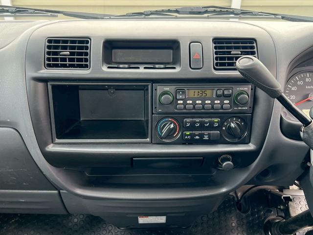 ボンゴトラック ＤＸ　ユーザー買取／４ＷＤ／コラムオートマ／パワステ／エアコン／両側エアバック／ＡＢＳ（16枚目）