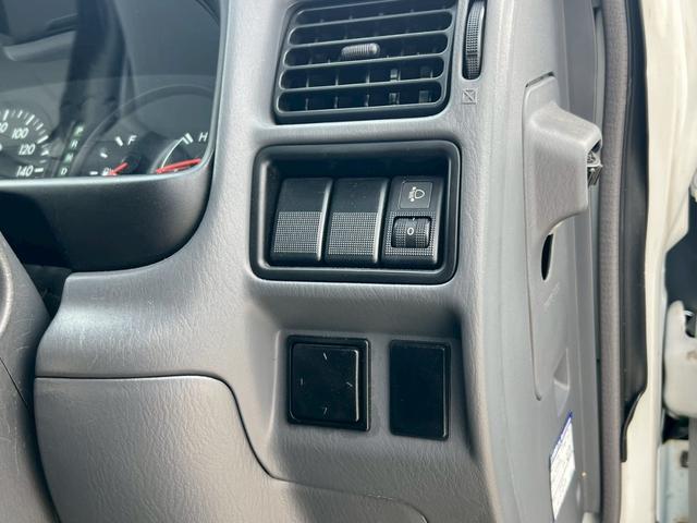 ボンゴトラック ＤＸ　ユーザー買取／４ＷＤ／コラムオートマ／パワステ／エアコン／両側エアバック／ＡＢＳ（22枚目）