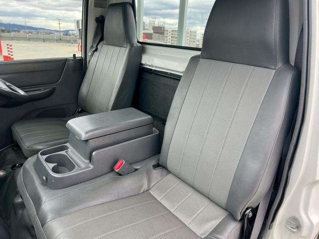 ボンゴトラック ＤＸ　ユーザー買取／４ＷＤ／コラムオートマ／パワステ／エアコン／両側エアバック／ＡＢＳ（31枚目）