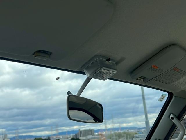 ボンゴトラック ＤＸ　ユーザー買取／４ＷＤ／コラムオートマ／パワステ／エアコン／両側エアバック／ＡＢＳ（32枚目）