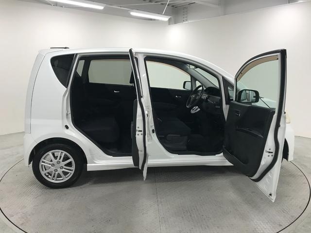 ムーヴ カスタム　Ｘ　純正オーディオ　純正アルミホイール　オートエアコン　キーフリー　スマートキー　サイドバイザー　ウィンカーミラー　シートリフター　アームレストコンソール（8枚目）