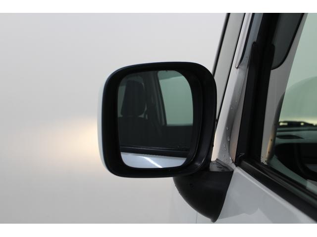 スペーシア ハイブリッドX 社外フルセグナビ ETC 両側パワースライド シートヒーター フロアマット サイドバイザー 天井サーキュレーター フルフラットシート アームレストコンソール アイドリングストップ オートエアコン(23枚目)