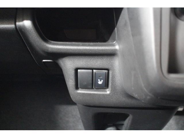 スペーシア ハイブリッドX 社外フルセグナビ ETC 両側パワースライド シートヒーター フロアマット サイドバイザー 天井サーキュレーター フルフラットシート アームレストコンソール アイドリングストップ オートエアコン(33枚目)