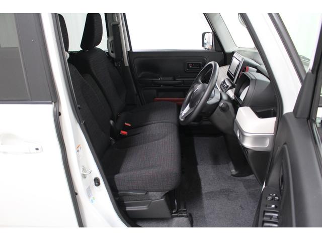 スペーシア ハイブリッドX 社外フルセグナビ ETC 両側パワースライド シートヒーター フロアマット サイドバイザー 天井サーキュレーター フルフラットシート アームレストコンソール アイドリングストップ オートエアコン(44枚目)