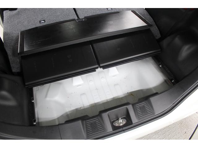 スペーシア ハイブリッドX 社外フルセグナビ ETC 両側パワースライド シートヒーター フロアマット サイドバイザー 天井サーキュレーター フルフラットシート アームレストコンソール アイドリングストップ オートエアコン(57枚目)