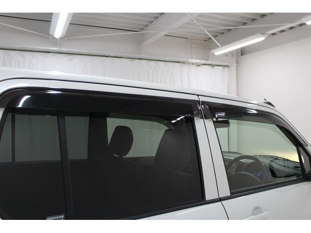 ワゴンＲ ＦＸ　純正オーディオ　電動格納ドアミラー　オートエアコン　キーレスキー　スペアキー　ベンチシート　フルフラットシート　座席下収納　アイドリングストップ　ヘッドライトレベライザー（28枚目）