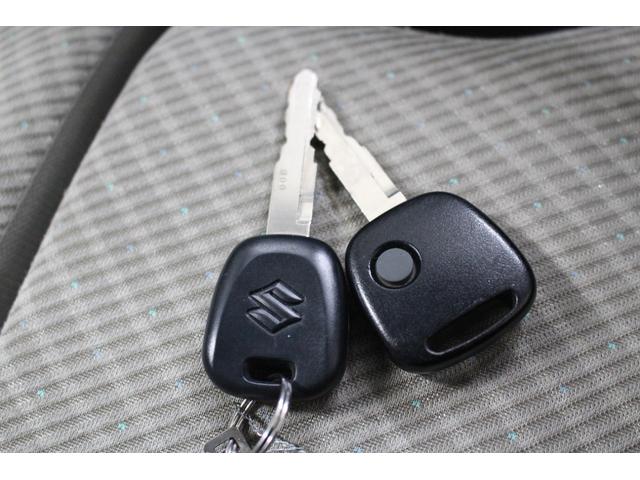 ワゴンＲ ＦＸ　純正オーディオ　電動格納ドアミラー　オートエアコン　キーレスキー　スペアキー　ベンチシート　フルフラットシート　座席下収納　アイドリングストップ　ヘッドライトレベライザー（79枚目）