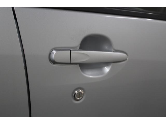 ムーヴ Ｌ　社外１ＤＩＮオーディオ　電動格納ドアミラー　キーレスキー　フルフラットシート　アームレストコンソール　トランク横開き　フロアマット　サイドバイザー　マニュアルエアコン（30枚目）