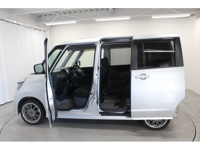 パレットＳＷ リミテッド　社外ナビ　Ｂｌｕｅｔｏｏｔｈ対応　ＥＴＣ　ＨＩＤヘッドライト　社外アルミホイール　プッシュスタート　フォグライト　片側パワースライド　アームレストコンソール　スペアキー　ベンチシート　フルフラット（9枚目）