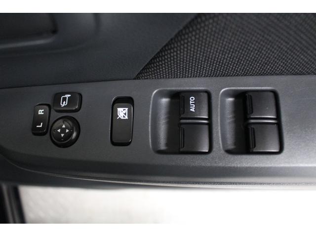 ワゴンＲ ＦＸ　純正オーディオ　シートヒーター　キーレスキー　電動格納ドアミラー　パワーウィンドウ　アームレスト　ベンチシート　フルフラットシート　座席下収納　オートエアコン（32枚目）