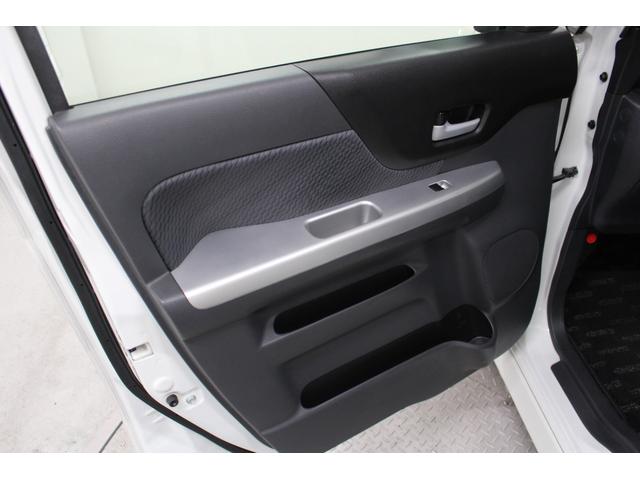 スペーシア Ｘリミテッド　純正フルセグナビ　ＥＴＣ　スマートキー　シートヒーター　両側パワースライドドア　レーダーブレーキサポート　ＨＩＤヘッドライト　ステアリングリモコン　電動格納ドアミラー　アイドリングストップ（30枚目）