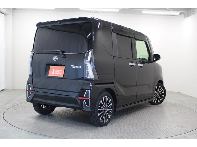 タント カスタムＲＳ　社外フルセグナビ　Ｂｌｕｅｔｏｏｔｈ対応　ＥＴＣ　バックカメラ　ＬＥＤヘッドライト　フォグライト　両側パワースライドドア　シートバックテーブル　アイドリングストップ　スマートアシスト（6枚目）