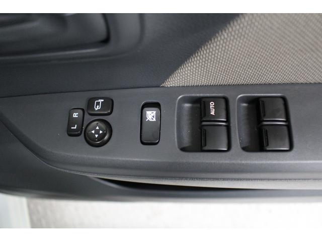 ワゴンR FX 社外ワンセグナビ 電動格納ドアミラー オートエアコン アイドリングストップ キーレスキー ベンチシート フルフラットシート サイドバイザー フロアマット ヘッドライトレベライザー(34枚目)