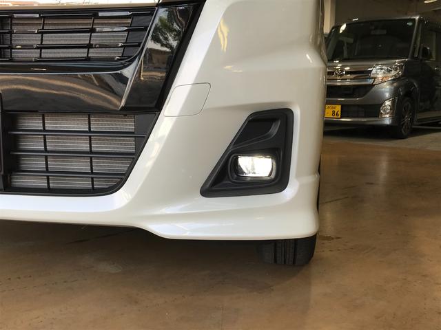 ワゴンＲカスタムＺ ハイブリッドＺＴ　登録済未使用車　ハイブリッド車　ターボ　ＬＥＤヘッドライト　フォグライト　シートヒーター　ＵＳＢソケット　プッシュスタート　純正アルミホイール　スマートキー　アームレストコンソール　座席下収納（18枚目）