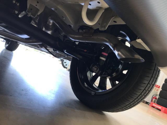 ワゴンＲカスタムＺ ハイブリッドＺＴ　登録済未使用車　ハイブリッド車　ターボ　ＬＥＤヘッドライト　フォグライト　シートヒーター　ＵＳＢソケット　プッシュスタート　純正アルミホイール　スマートキー　アームレストコンソール　座席下収納（27枚目）