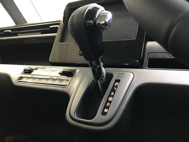 ワゴンＲカスタムＺ ハイブリッドＺＴ　登録済未使用車　ハイブリッド車　ターボ　ＬＥＤヘッドライト　フォグライト　シートヒーター　ＵＳＢソケット　プッシュスタート　純正アルミホイール　スマートキー　アームレストコンソール　座席下収納（54枚目）