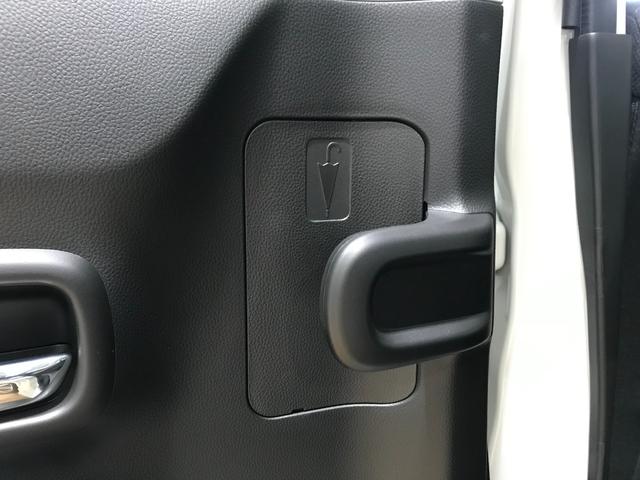 ワゴンＲカスタムＺ ハイブリッドＺＴ　登録済未使用車　ハイブリッド車　ターボ　ＬＥＤヘッドライト　フォグライト　シートヒーター　ＵＳＢソケット　プッシュスタート　純正アルミホイール　スマートキー　アームレストコンソール　座席下収納（66枚目）