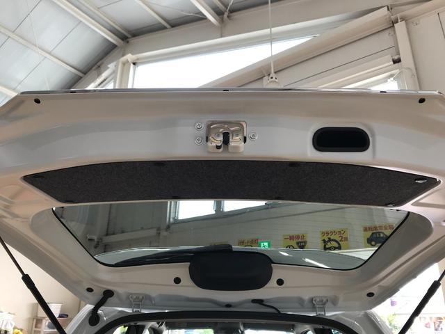 ワゴンＲカスタムＺ ハイブリッドＺＴ　登録済未使用車　ハイブリッド車　ターボ　ＬＥＤヘッドライト　フォグライト　シートヒーター　ＵＳＢソケット　プッシュスタート　純正アルミホイール　スマートキー　アームレストコンソール　座席下収納（73枚目）