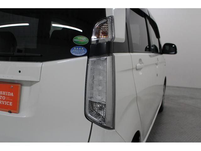 N-WGN Gコンフォートパッケージ 1DINオーディオ シートヒーター プッシュスタート スマートキー サイドバイザー 純正フロアマット HIDヘッドライト オートライト 電動格納ドアミラー ベンチシート フルフラットシート(15枚目)