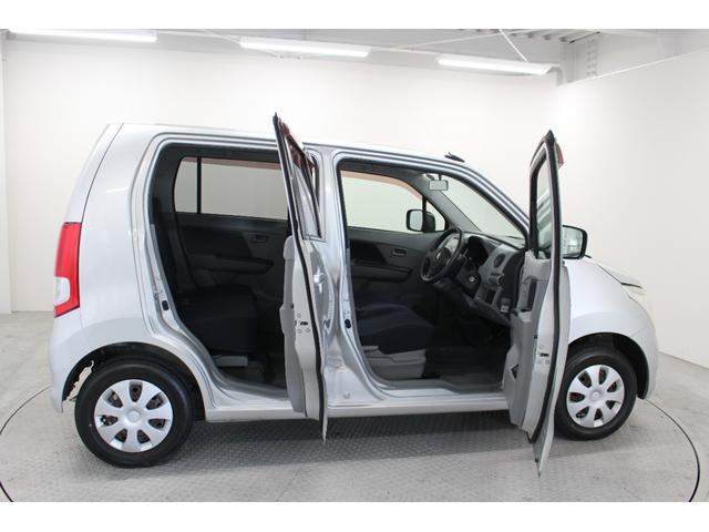 ＡＺワゴン ＸＧ　純正オーディオ　電動格納ドアミラー　ハロゲンヘッドライト　キーレスキー　マニュアルエアコン　フルフラットシート　修復歴無し車両（9枚目）