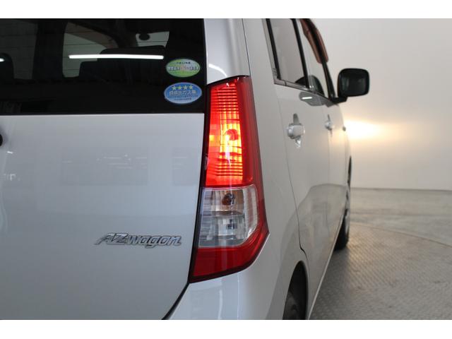 ＡＺワゴン ＸＧ　純正オーディオ　電動格納ドアミラー　ハロゲンヘッドライト　キーレスキー　マニュアルエアコン　フルフラットシート　修復歴無し車両（19枚目）