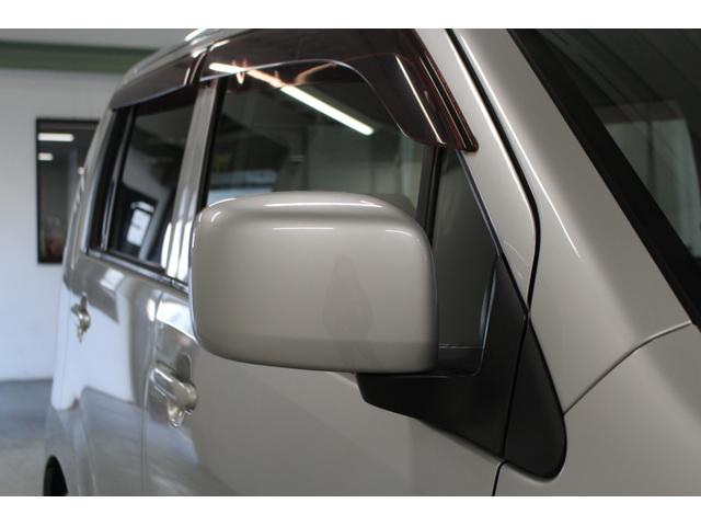 ＡＺワゴン ＸＧ　純正オーディオ　電動格納ドアミラー　ハロゲンヘッドライト　キーレスキー　マニュアルエアコン　フルフラットシート　修復歴無し車両（27枚目）