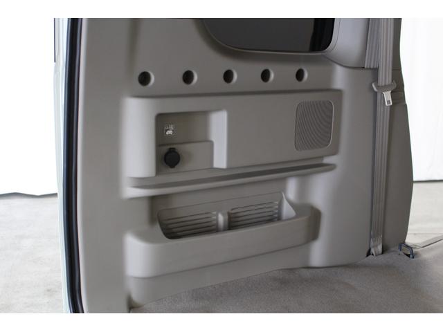 【軽の森アウトレット店】の営業時間は９：００〜１９：００となります＊　定休日は火曜日・水曜日（祝日の場合営業）となりますのでご注意ください★