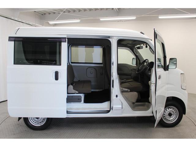 �y�y�̐X�A�E�g���b�g�X�z�̉c�Ǝ��Ԃ͂X�F�O�O�`�P�X�F�O�O�ƂȂ�܂����@��x���͉Ηj���E���j���i�j���̏ꍇ�c�Ɓj�ƂȂ�܂��̂ł����ӂ���������