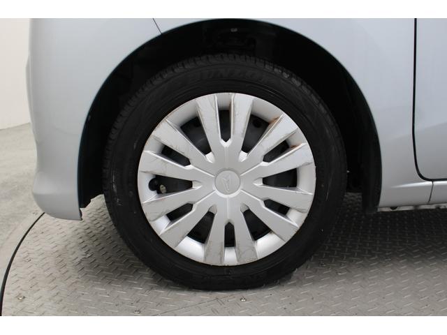 ムーヴ Ｌ　ＣＤオーディオ　キーレスキー　電動格納ドアミラー　サイドバイザー　フロアマット　マニュアルエアコン　アームレストコンソール　ベンチシート　フルフラットシート　パワーウィンドウ（14枚目）