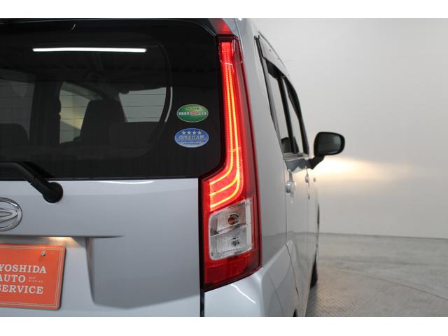 ムーヴ Ｌ　ＣＤオーディオ　キーレスキー　電動格納ドアミラー　サイドバイザー　フロアマット　マニュアルエアコン　アームレストコンソール　ベンチシート　フルフラットシート　パワーウィンドウ（19枚目）