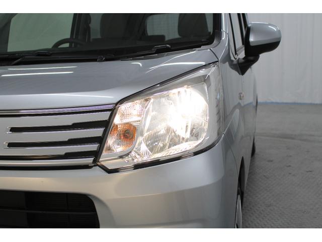 ムーヴ Ｌ　ＣＤオーディオ　キーレスキー　電動格納ドアミラー　サイドバイザー　フロアマット　マニュアルエアコン　アームレストコンソール　ベンチシート　フルフラットシート　パワーウィンドウ（22枚目）