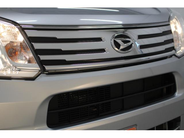 ムーヴ Ｌ　ＣＤオーディオ　キーレスキー　電動格納ドアミラー　サイドバイザー　フロアマット　マニュアルエアコン　アームレストコンソール　ベンチシート　フルフラットシート　パワーウィンドウ（24枚目）