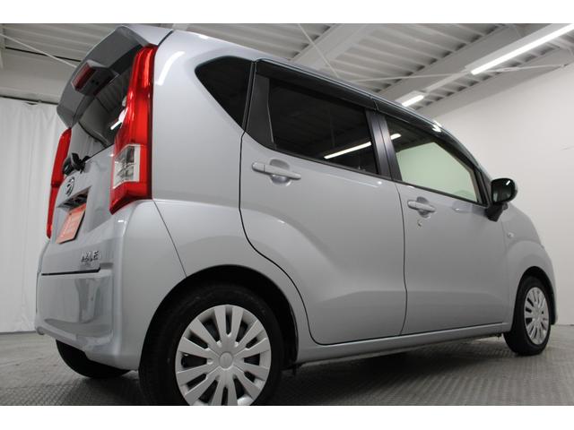 ムーヴ Ｌ　ＣＤオーディオ　キーレスキー　電動格納ドアミラー　サイドバイザー　フロアマット　マニュアルエアコン　アームレストコンソール　ベンチシート　フルフラットシート　パワーウィンドウ（31枚目）