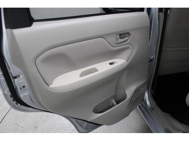 ムーヴ Ｌ　ＣＤオーディオ　キーレスキー　電動格納ドアミラー　サイドバイザー　フロアマット　マニュアルエアコン　アームレストコンソール　ベンチシート　フルフラットシート　パワーウィンドウ（38枚目）