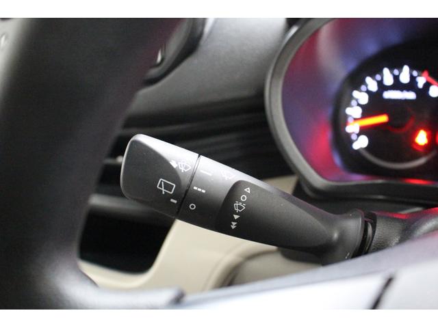 ムーヴ Ｌ　ＣＤオーディオ　キーレスキー　電動格納ドアミラー　サイドバイザー　フロアマット　マニュアルエアコン　アームレストコンソール　ベンチシート　フルフラットシート　パワーウィンドウ（46枚目）