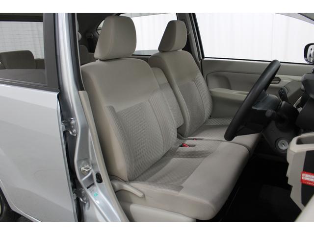 ムーヴ Ｌ　ＣＤオーディオ　キーレスキー　電動格納ドアミラー　サイドバイザー　フロアマット　マニュアルエアコン　アームレストコンソール　ベンチシート　フルフラットシート　パワーウィンドウ（56枚目）