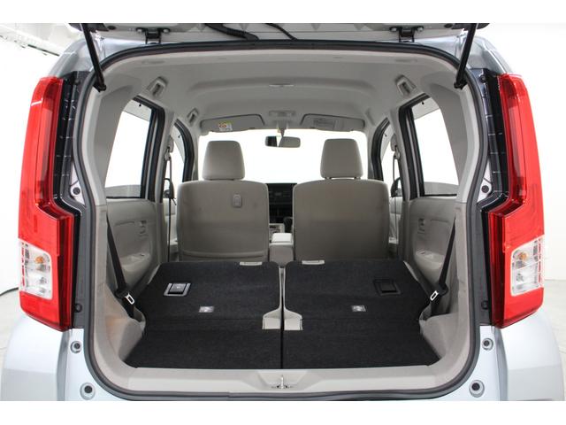 ムーヴ Ｌ　ＣＤオーディオ　キーレスキー　電動格納ドアミラー　サイドバイザー　フロアマット　マニュアルエアコン　アームレストコンソール　ベンチシート　フルフラットシート　パワーウィンドウ（66枚目）