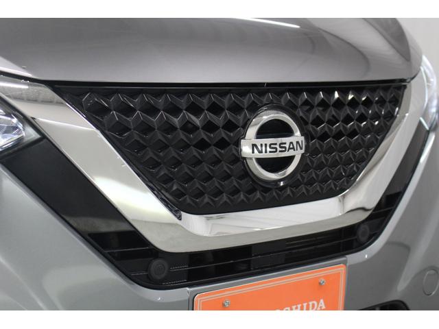 デイズ ハイウェイスター　Ｇターボ　純正ナビ　Ｂｌｕｅｔｏｏｔｈ対応　バックカメラ　純正アルミホイール　エマージェンシーブレーキ　タッチパネル式オートエアコン　座席下収納　プッシュスタート　スマートキー　サイドバイザー　フロアマット（23枚目）