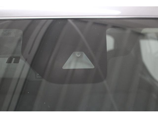 デイズ ハイウェイスター　Ｇターボ　純正ナビ　Ｂｌｕｅｔｏｏｔｈ対応　バックカメラ　純正アルミホイール　エマージェンシーブレーキ　タッチパネル式オートエアコン　座席下収納　プッシュスタート　スマートキー　サイドバイザー　フロアマット（24枚目）