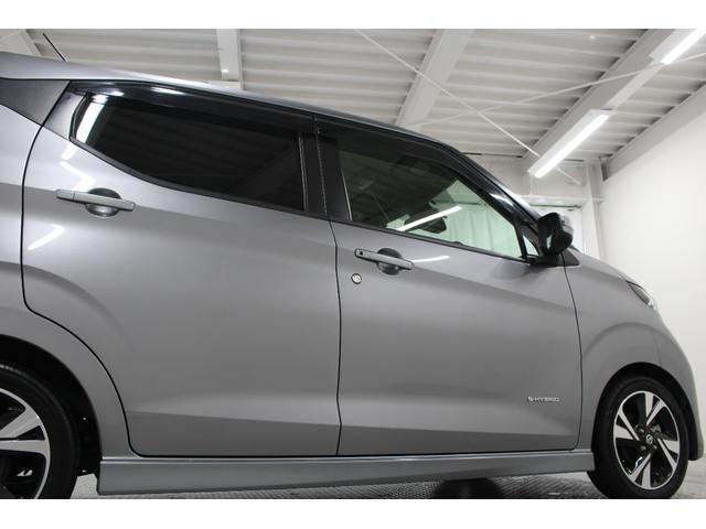 デイズ ハイウェイスター　Ｇターボ　純正ナビ　Ｂｌｕｅｔｏｏｔｈ対応　バックカメラ　純正アルミホイール　エマージェンシーブレーキ　タッチパネル式オートエアコン　座席下収納　プッシュスタート　スマートキー　サイドバイザー　フロアマット（27枚目）