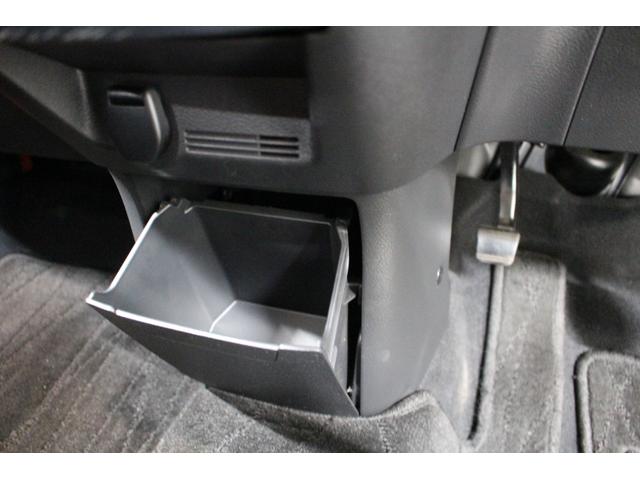 デイズ ハイウェイスター　Ｇターボ　純正ナビ　Ｂｌｕｅｔｏｏｔｈ対応　バックカメラ　純正アルミホイール　エマージェンシーブレーキ　タッチパネル式オートエアコン　座席下収納　プッシュスタート　スマートキー　サイドバイザー　フロアマット（47枚目）