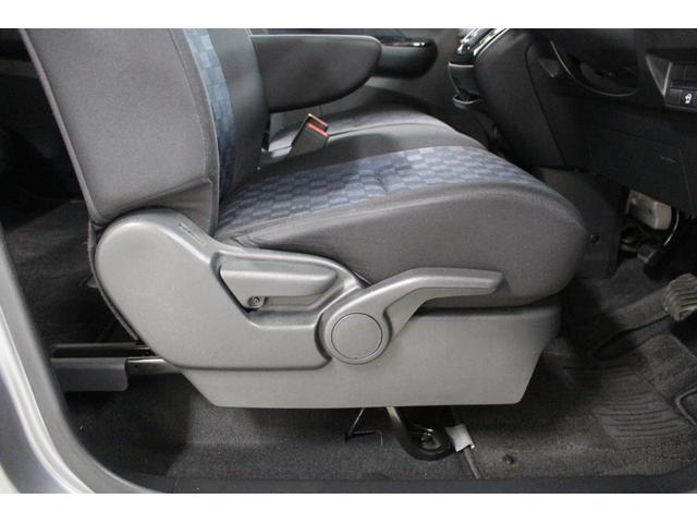 デイズ ハイウェイスター　Ｇターボ　純正ナビ　Ｂｌｕｅｔｏｏｔｈ対応　バックカメラ　純正アルミホイール　エマージェンシーブレーキ　タッチパネル式オートエアコン　座席下収納　プッシュスタート　スマートキー　サイドバイザー　フロアマット（57枚目）